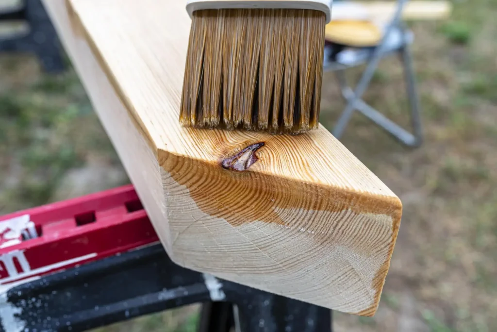 deck-staining-varnishing-services-image-01