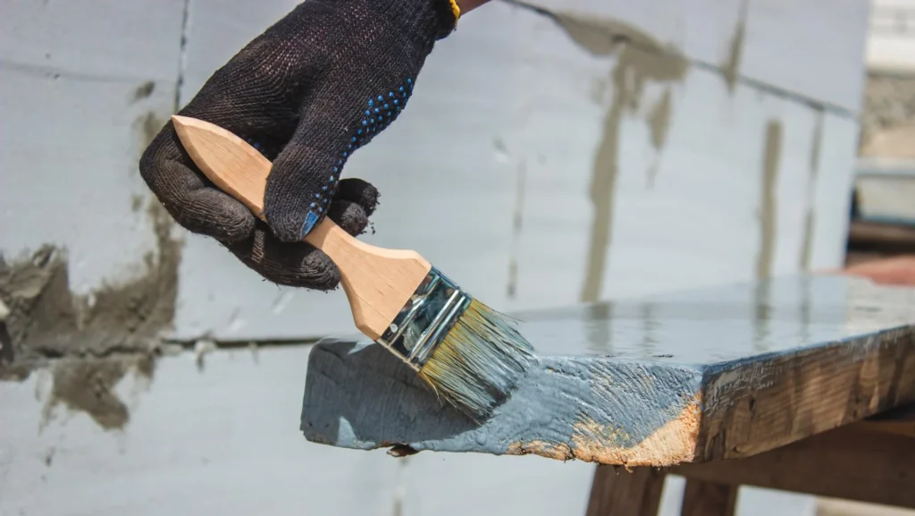 deck-staining-varnishing-services-image-04